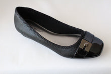 Load image into Gallery viewer, Lizzy 2