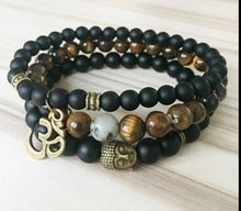 Load image into Gallery viewer, Mala Healing beads Tiger eye - Onyx

